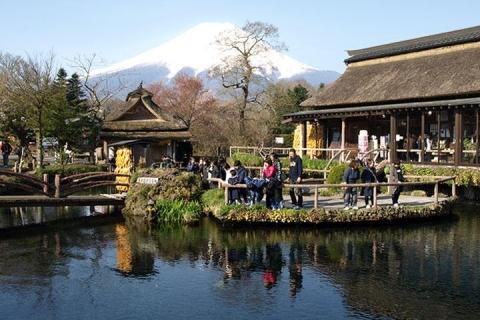 东京1日游路线-东京富士山+河口湖+忍野八海+