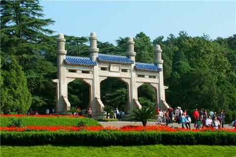 拈花湾小镇西溪湿地七里山塘乌镇双飞6天