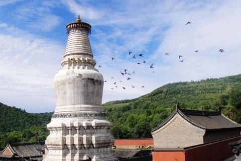 太原平遥古城壶口瀑布晋祠蒙山大佛5日游