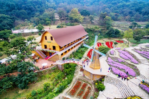 二龙山赏花.小楼人家 含餐>